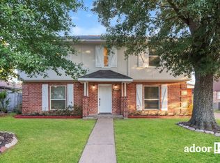 15719 Barbarossa Dr, Houston, TX 77083