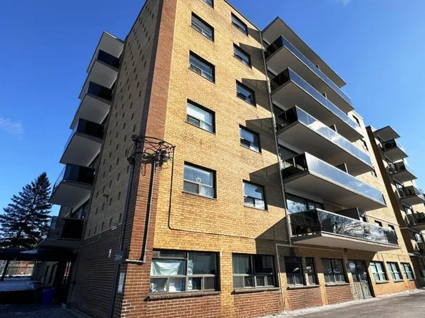 1725 Lawrence Ave E #605, Toronto, ON M1R 2X7