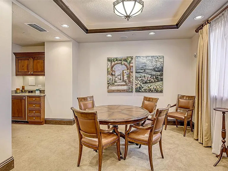 464 Golden Gate Point #702 — Photo 49