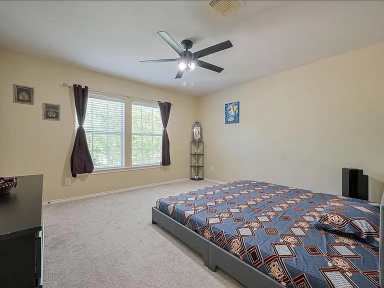 26315 Bending Pines Ln — Photo 9
