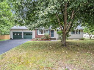 9 Walden Dr, Merrimack, NH 03054