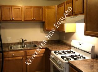 130 Mammoth Rd APT 7, Hooksett, NH 03106