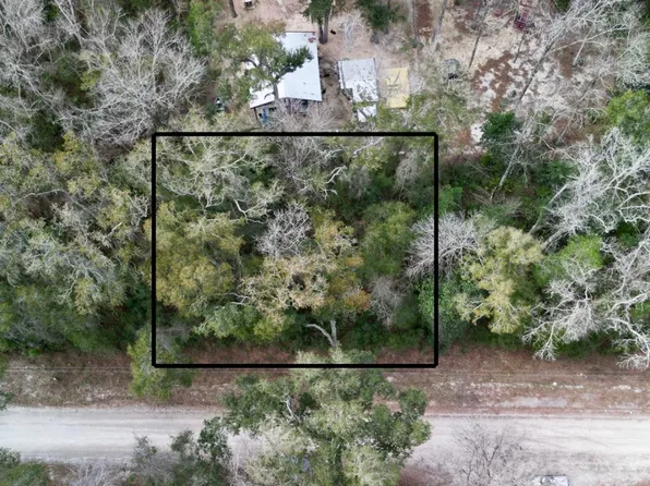 SE 929th St, Old Town, FL 32680