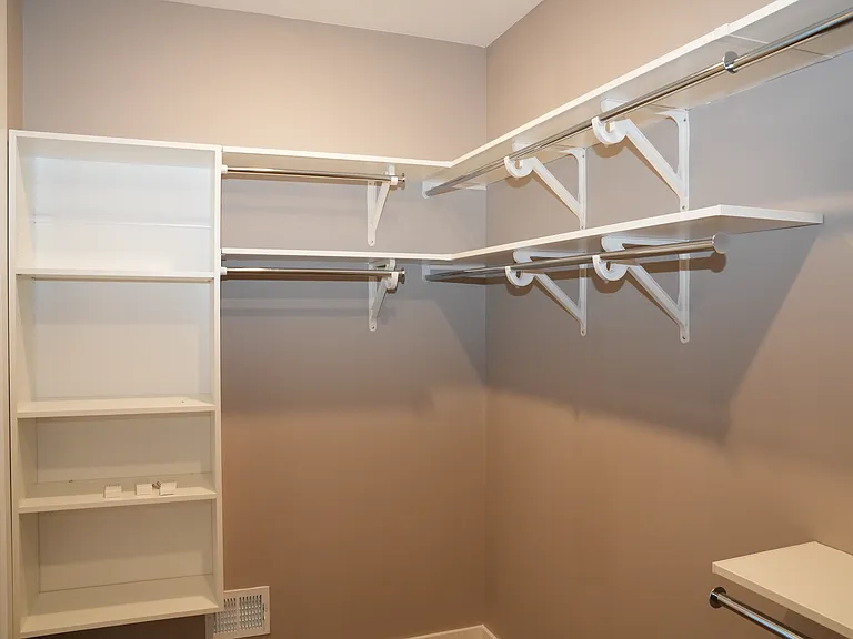11132 Medical Center Dr — Photo 20