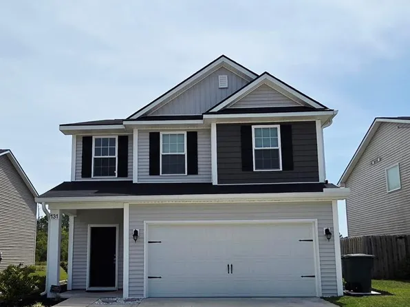 131 Battalion Ln, Hinesville, GA 31313