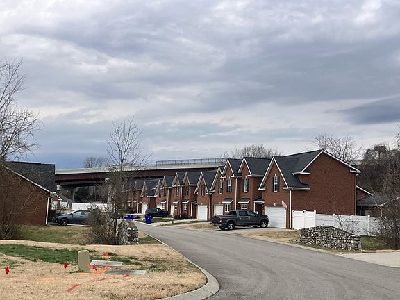 5th image of 8333 Tumbled Stone Way