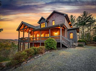 337 Star Gaze Rdg, Blue Ridge, GA 30513