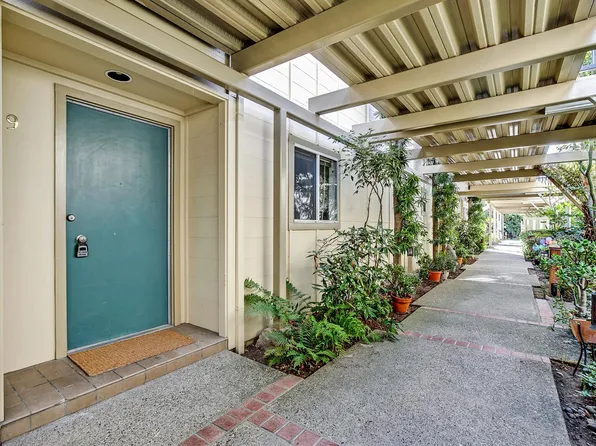 660 Moraga Rd APT 9, Moraga, CA 94556