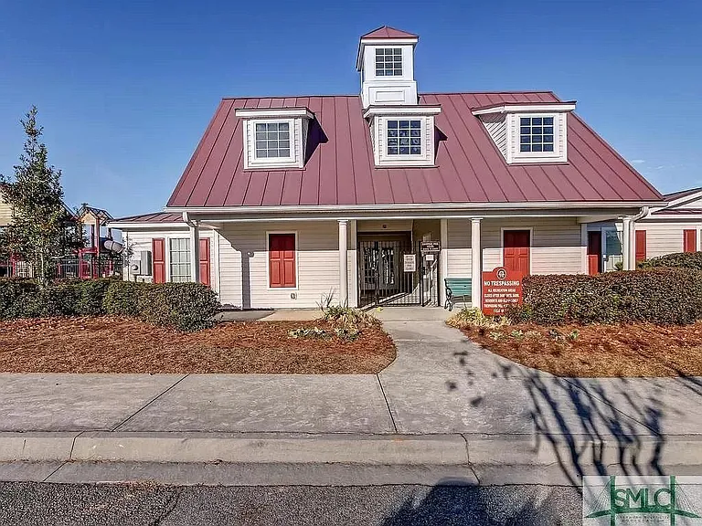 137 Fairgreen St — Photo 27
