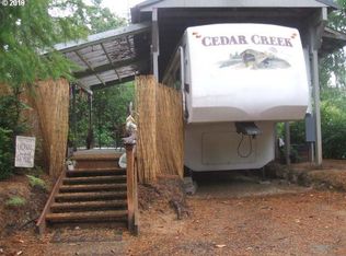 249 Horseshoe Bnd, Florence, OR