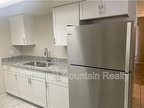 133 E Ingram St #5 Photo 1 133 E Ingram St #5 Photo 1