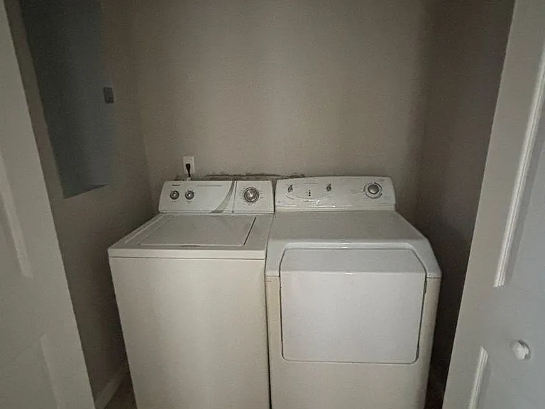 754 Sherman Ave #B — Photo 14