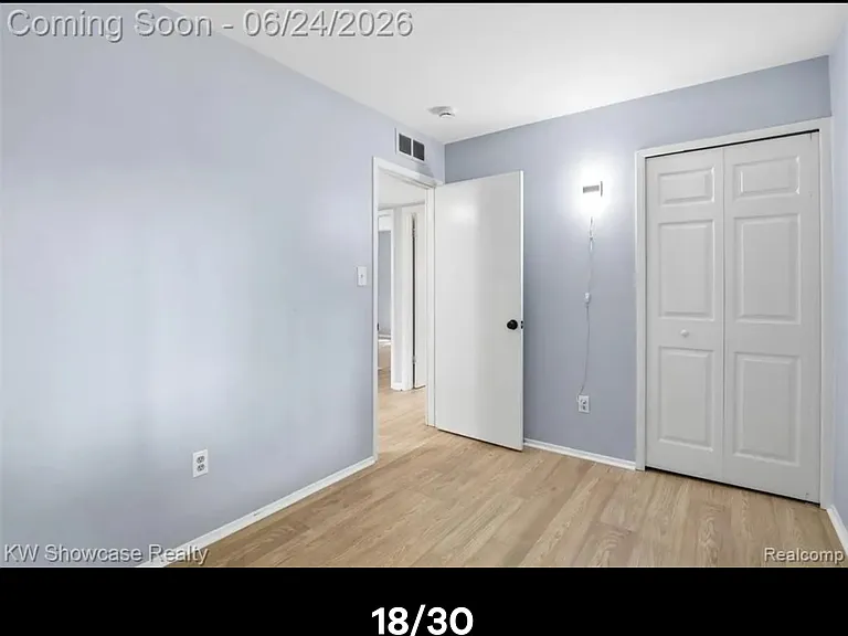 801 Farnsworth Rd — Photo 4