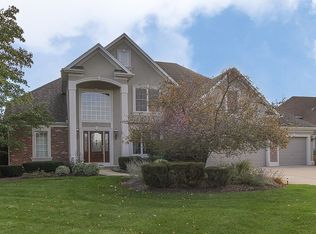 764 Waterside Dr, South Elgin, IL 60177