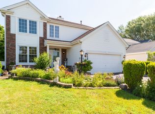7156 Preston Ct, Gurnee, IL 60031