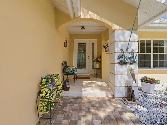 4th image of 6 Dusty Miller Ct