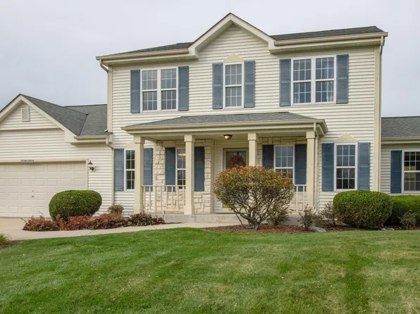 N63W12896 Grove St, Menomonee Falls, WI 53051