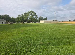 0 4th St, Keyesport, IL 62253