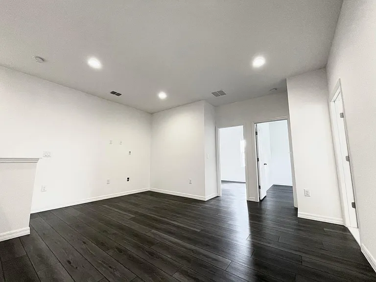 6331 Camino Dr — Photo 23