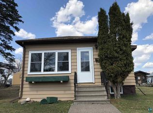 111 Oak St, Proctor, MN 55810