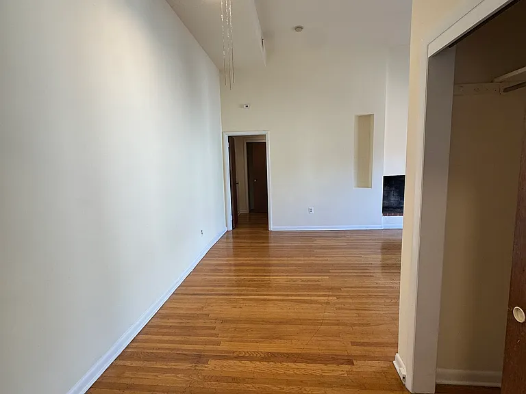 1139 Lombard St #2F — Photo 5