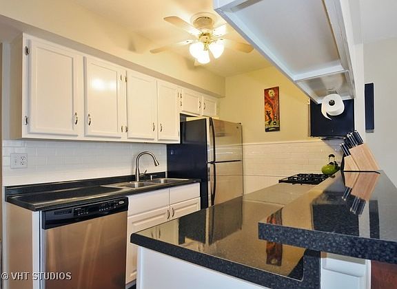 3rd image of 1800 Breasted Ave #46