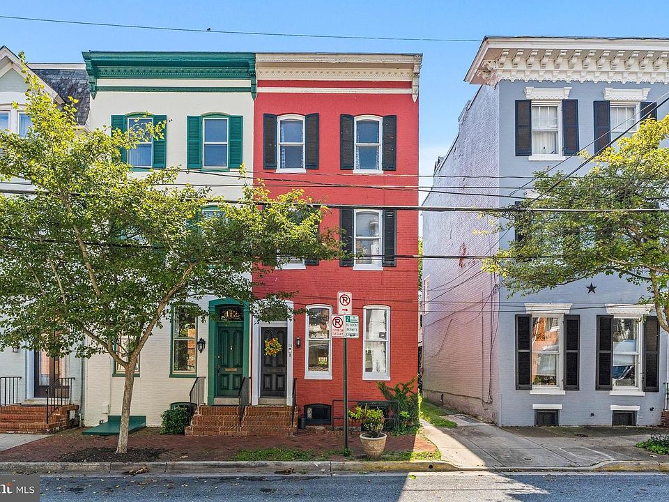 1st image of 114 W 3rd St