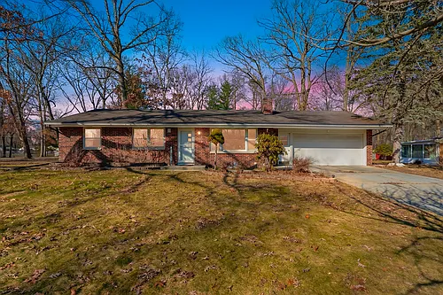 2109 Prosperity Dr Photo 1