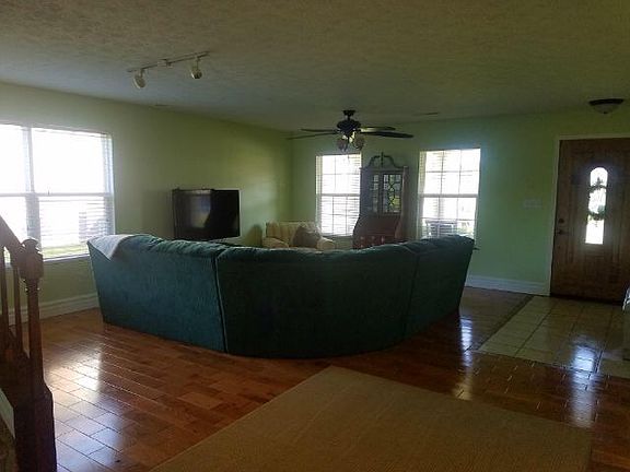 2nd image of 6377 Matcumbe Way
