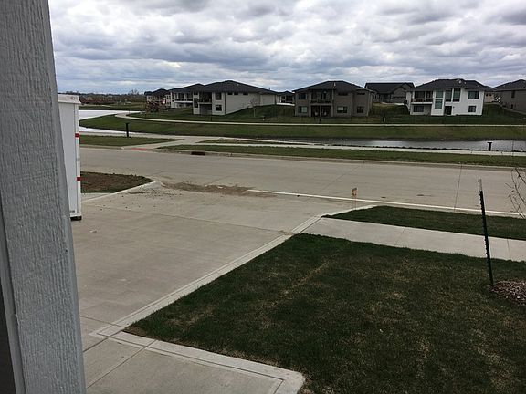 4th image of 1851 NE Little Beaver Dr