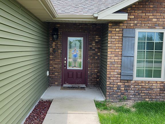 2nd image of 2122 Iron Eagle Ct