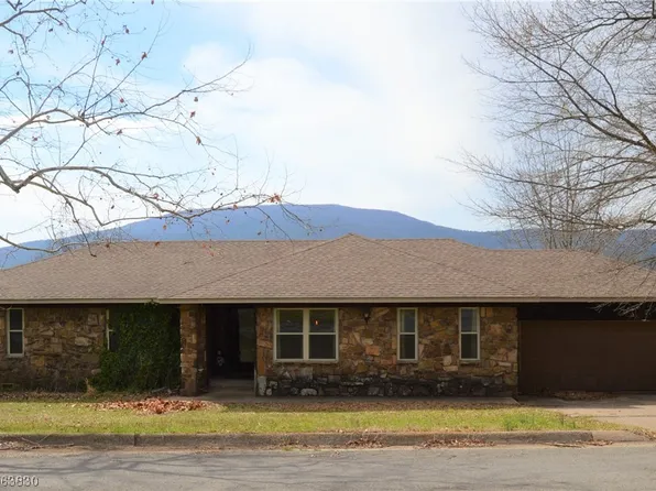 115 Crest Dr, Poteau, OK 74953