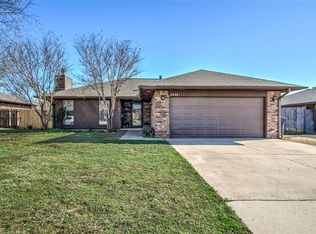 2408 Cypress Ct, Edmond, OK 73013
