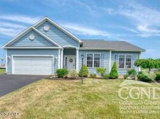 91 Bridle Path, Selkirk, NY 12158