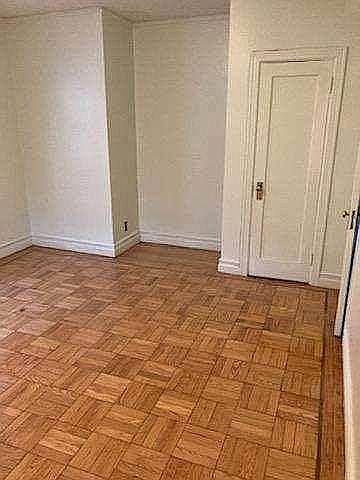 2nd image of 85 E 53rd St #1