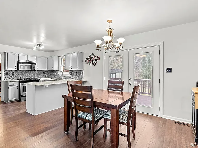 4112 Twisted Oak Dr — Photo 13