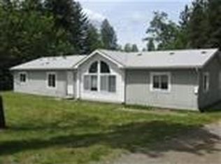 516 Schumacher St, Cave Junction, OR 97523