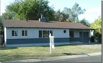 2nd image of 1041 Orange St