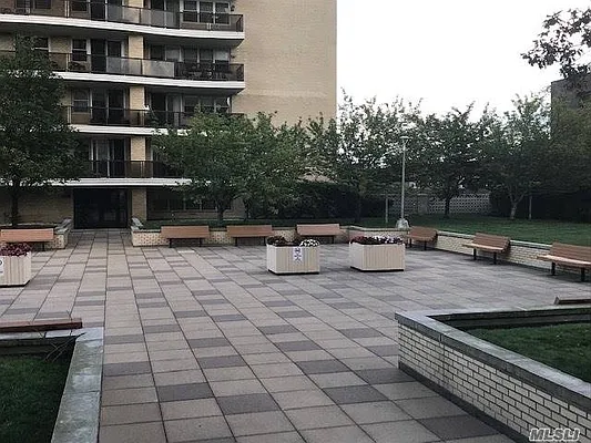 Sold by Brown Harris Stevens | media 32