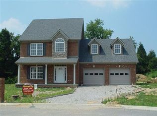 2008 Oak Hill Ct, Lawrenceburg, KY
