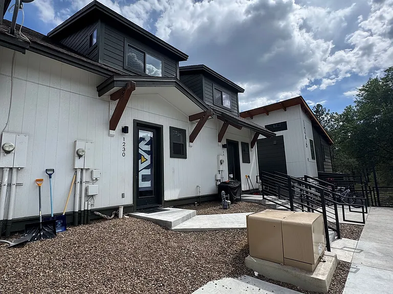 1230 E Jen Dr — Photo 21