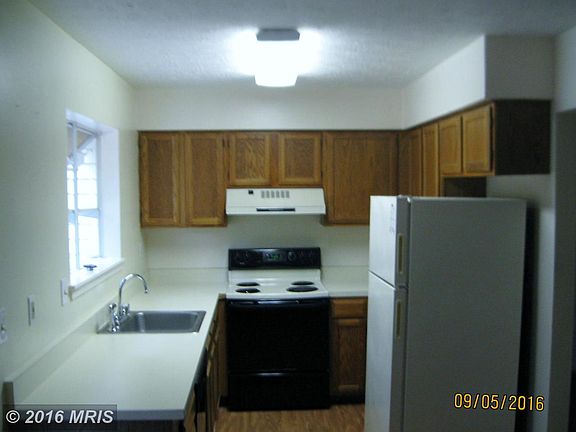 4th image of 21359 Carmen Woods Dr