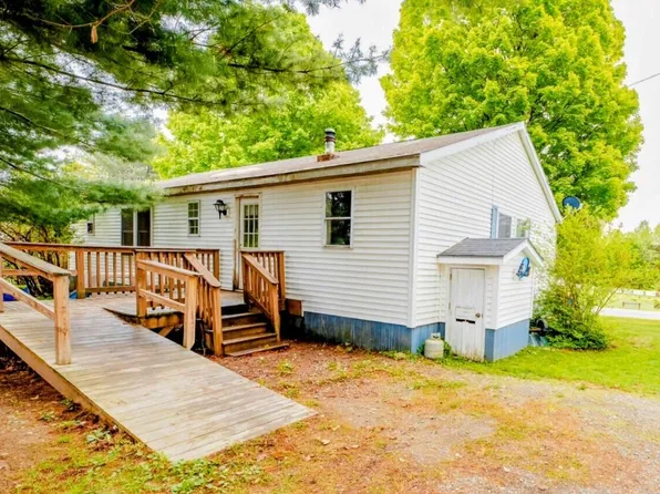 103 Twin Birches Lane, Farmington, ME 04938