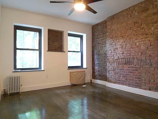 Rented by City Connections Realty | media 19