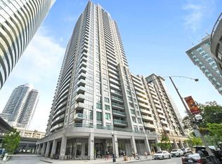 19 Grand Trunk Cres #907, Toronto, ON M5J3A3