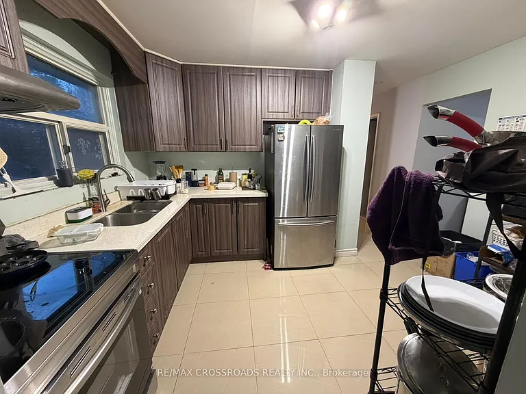 48 Gorsey Sq — Photo 3