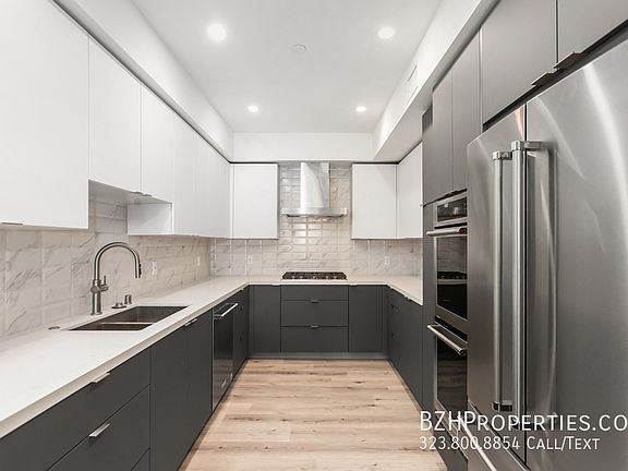 5th image of 1226 S Bedford St #103