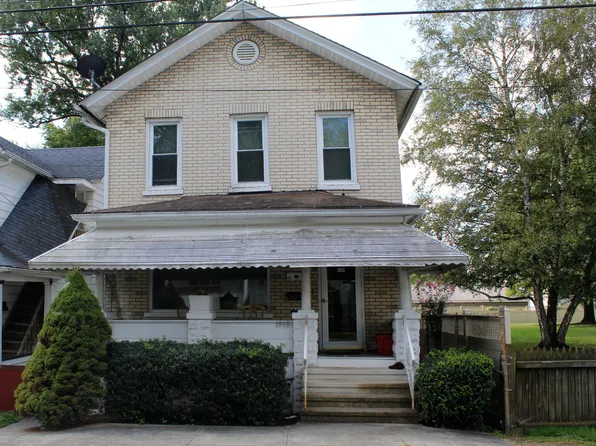 1919 Price St, Scranton, PA 18504