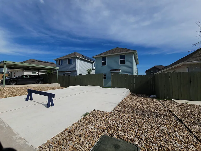17204 Adoro Dr — Photo 29