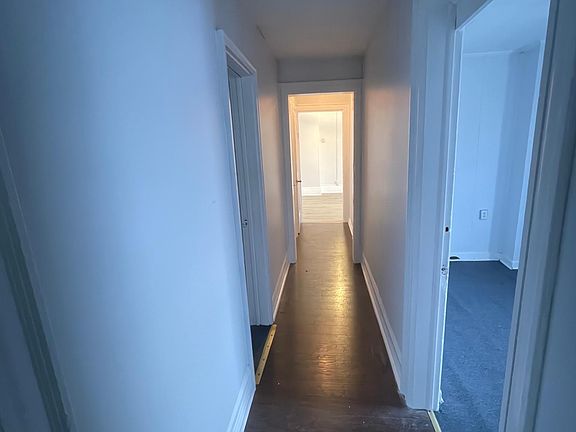 2nd image of 327 Hampshire St #3